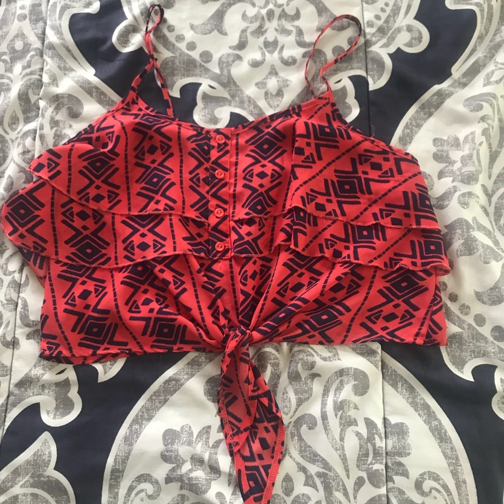 Crop top